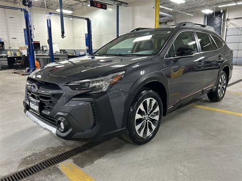 Certified 2024 Subaru Outback Limited XT image 4