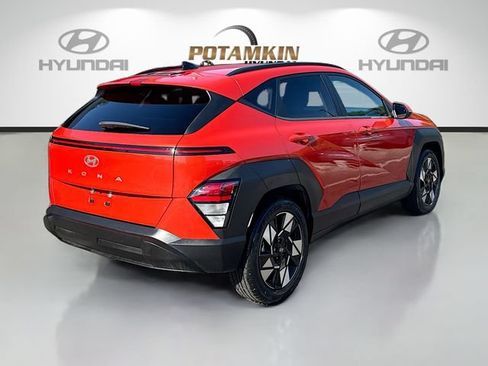 Used 2024 Hyundai Kona SEL FWD image 5