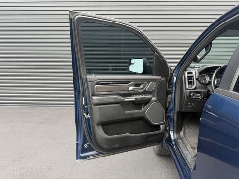 Used 2021 RAM 1500 Laramie w/ Sport Appearance Package AWD/4WD image 19