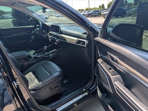 Used 2022 Kia Telluride SX w/ SX Prestige Package AWD/4WD image 11