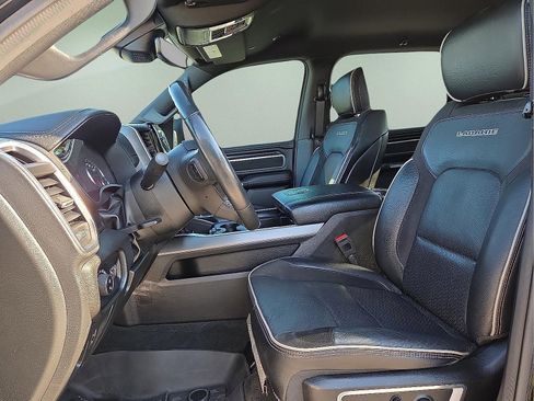 Used 2023 RAM 1500 Laramie AWD/4WD image 14