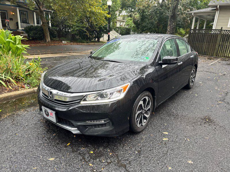 Used 2017 Honda Accord EX-L image 3