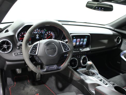 Used 2017 Chevrolet Camaro ZL1 RWD image 2