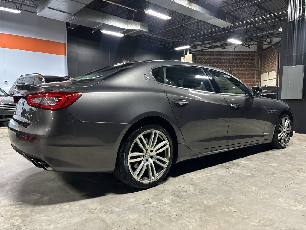 Used 2018 Maserati Quattroporte S GranLusso RWD image 12