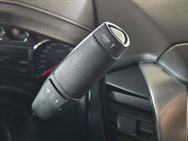 Used 2020 Chevrolet Suburban Premier RWD image 12