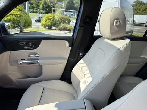 New 2026 Mercedes-Benz GLB 250 4MATIC image 31