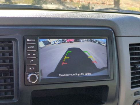 Used 2020 Nissan NV 1500 SV image 21