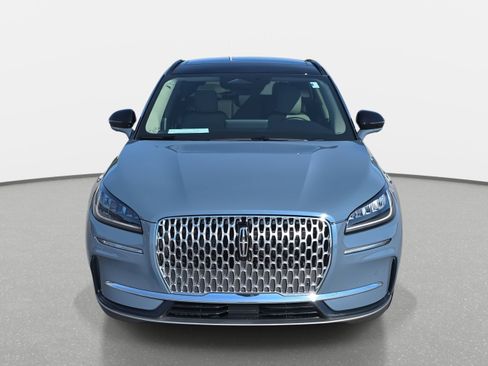New 2026 Lincoln Corsair Premiere image 2