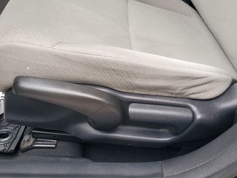 Used 2013 Honda Civic LX image 12