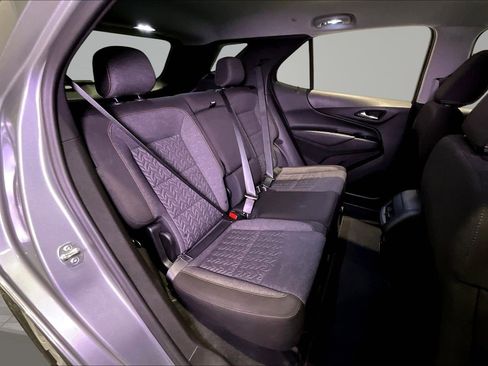 Used 2024 Chevrolet Equinox LT image 24