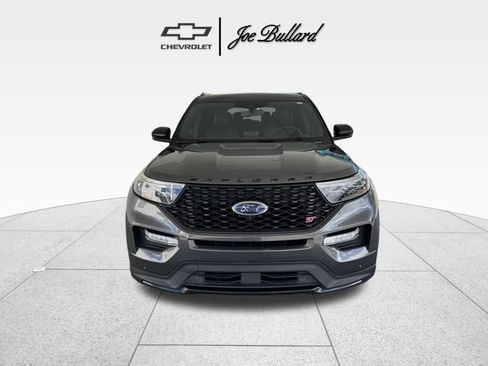 Used 2020 Ford Explorer ST w/ Premium Technology Package AWD/4WD image 3