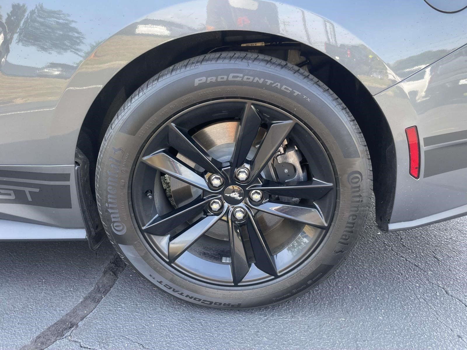 Used 2025 Ford Mustang GT RWD image 7
