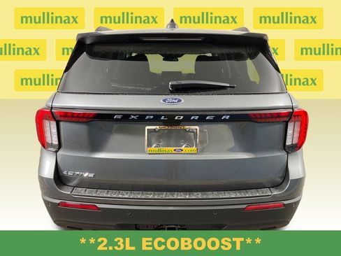 New 2026 Ford Explorer Active RWD image 8