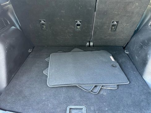 Used 2020 Ford Escape Titanium image 25