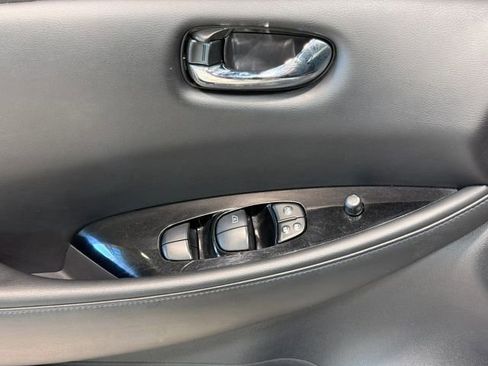 Used 2016 Nissan Leaf SL w/ Premium Package image 61