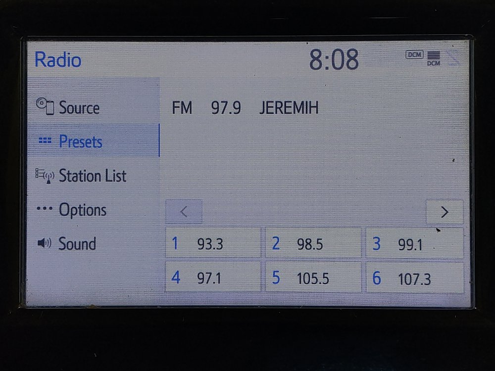 Used 2019 Toyota Camry SE FWD image 25