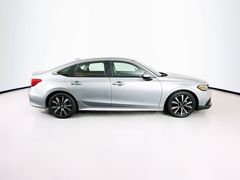 Used 2023 Honda Civic EX image 10