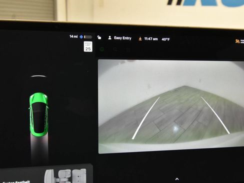 Used 2020 Tesla Model 3 Standard Range Plus image 12