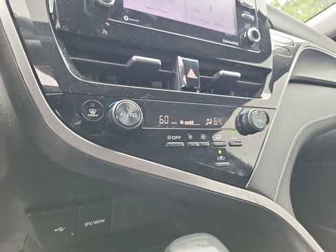 Used 2023 Toyota Camry SE FWD image 20