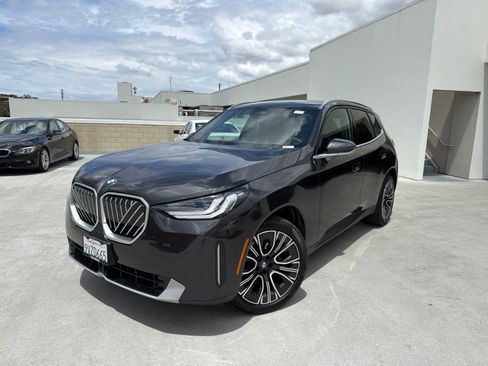 Used 2026 BMW X3 xDrive30 AWD/4WD image 3