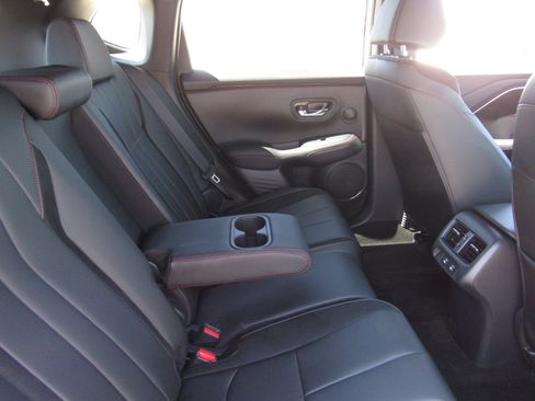 Certified 2025 Acura ADX A-Spec image 12