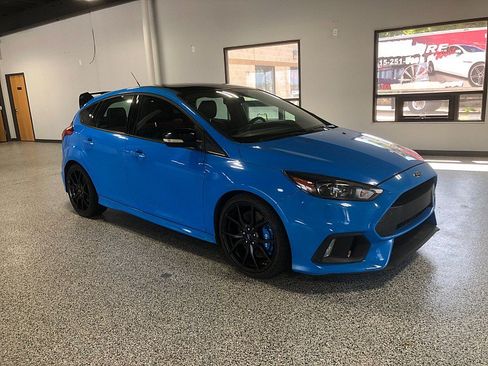 Used 2018 Ford Focus RS AWD/4WD image 7