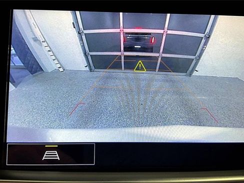 Used 2021 Cadillac XT5 Premium Luxury image 14