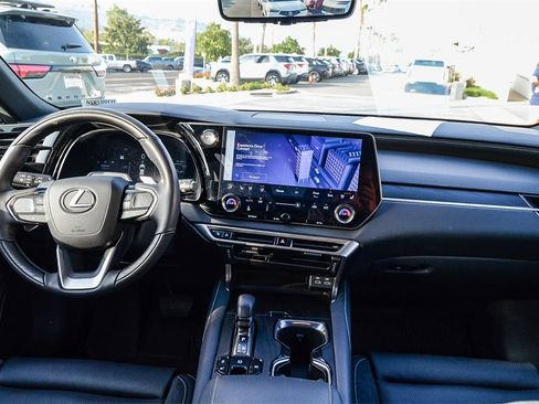 Used 2025 Lexus RX 350 image 13
