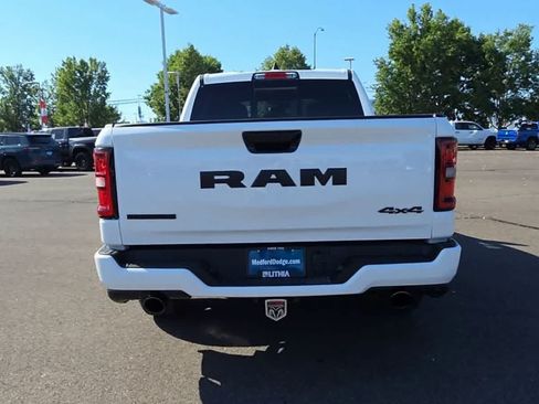Used 2026 RAM 1500 Big Horn AWD/4WD image 7