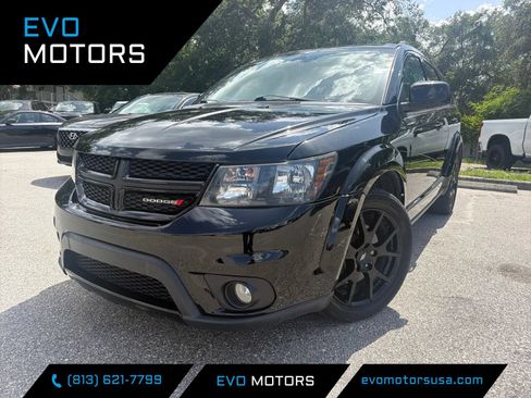 Used 2019 Dodge Journey SE w/ Premium Group FWD image 1