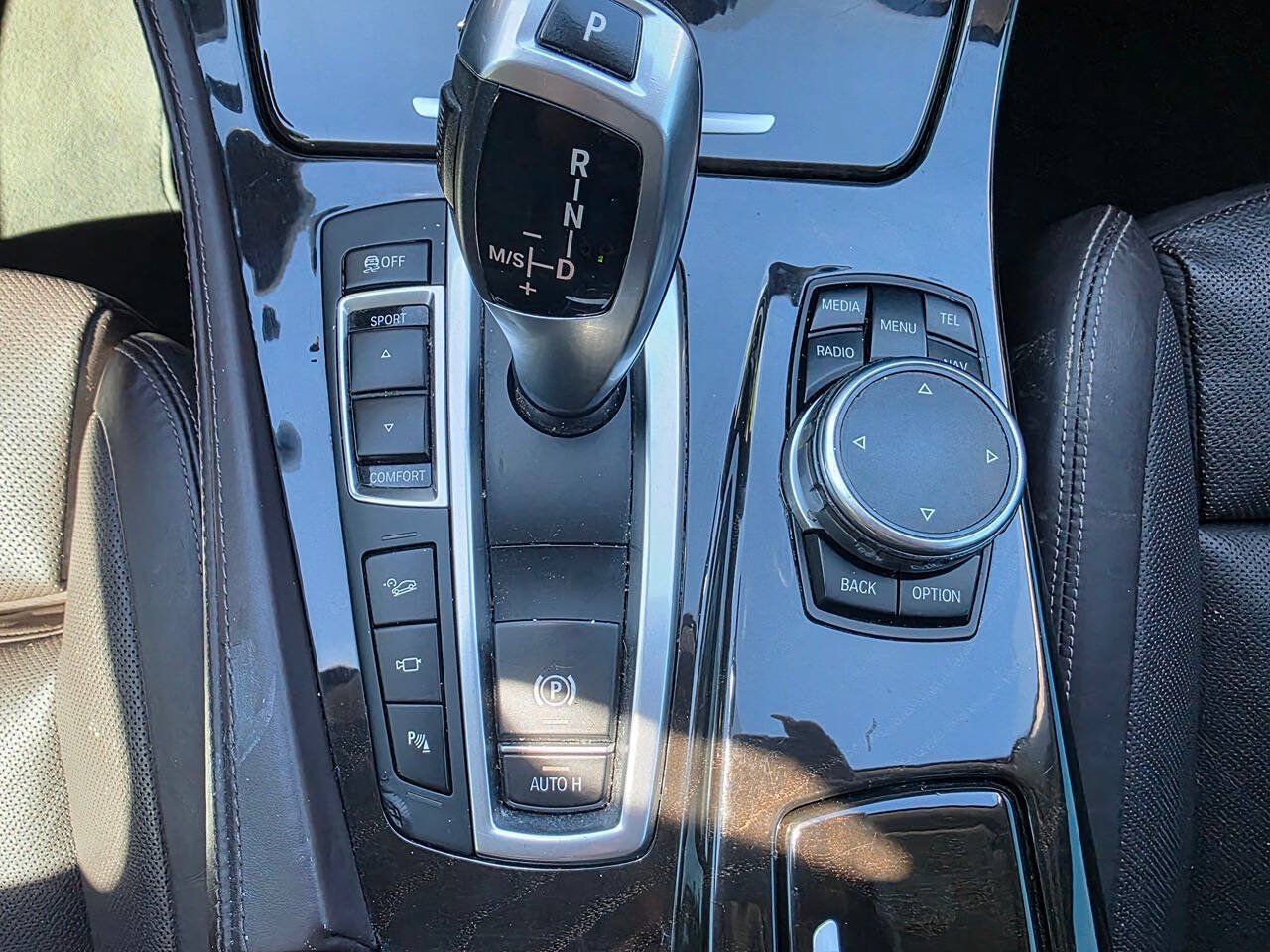 Used 2015 BMW 535i xDrive Sedan AWD/4WD image 28