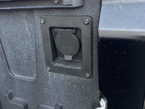 Used 2023 Toyota Tundra Limited RWD image 31