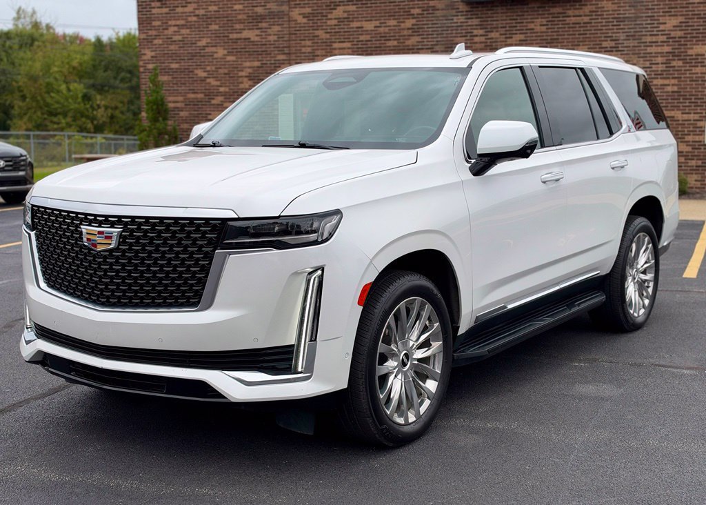 Used 2021 Cadillac Escalade Premium Luxury w/ Performance Package AWD/4WD image 2