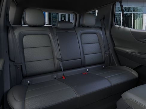 New 2026 Chevrolet Equinox LT w/ Convenience Package II image 41