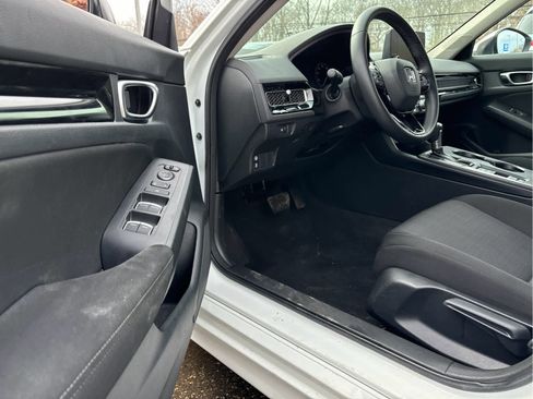 Certified 2023 Honda Civic EX image 5