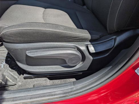 Used 2024 Kia Forte LXS image 12