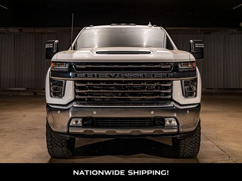 Used 2022 Chevrolet Silverado 3500 LTZ w/ LTZ Plus Package AWD/4WD image 4