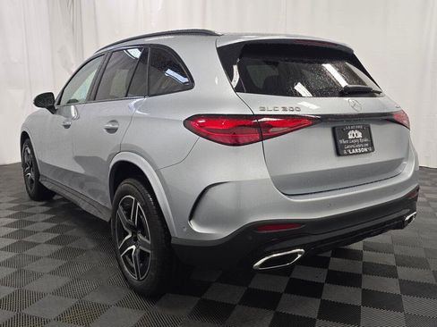New 2026 Mercedes-Benz GLC 300 GLC 300 image 4