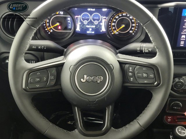 Used 2026 Jeep Gladiator Mojave AWD/4WD image 25