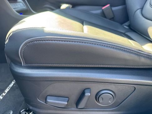 New 2026 Hyundai Tucson Limited image 12