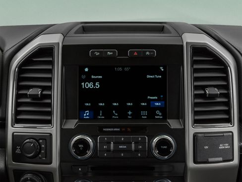 Used 2019 Ford F150 King Ranch w/ Equipment Group 601A Luxury AWD/4WD image 18