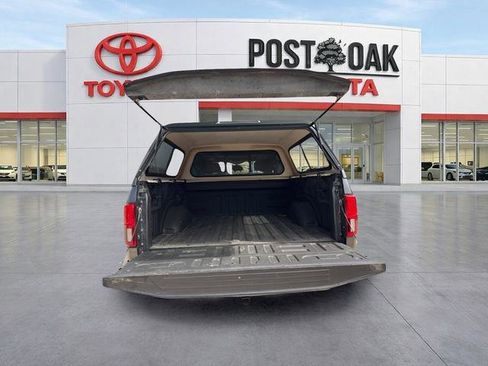 Used 2020 Ford F150 Lariat w/ Equipment Group 502A Luxury image 7