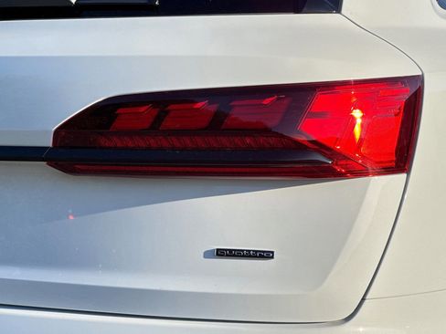 New 2026 Audi Q7 3.0T Prestige image 24