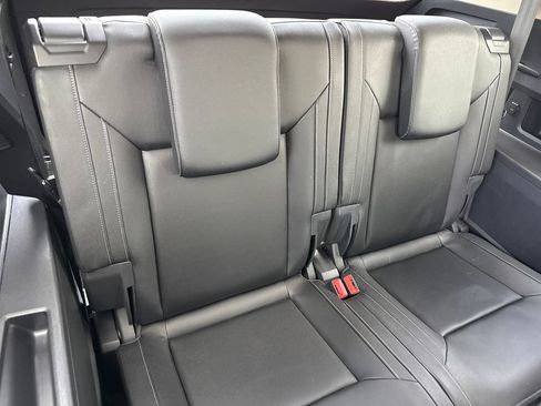 Used 2019 Volkswagen Atlas SEL R-Line FWD image 28