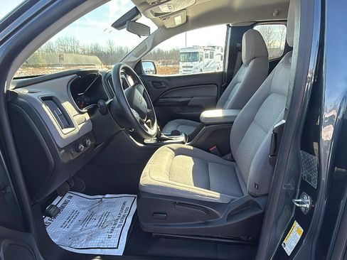 Used 2019 Chevrolet Colorado W/T w/ WT Convenience Package image 23