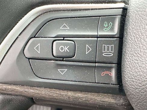 Used 2024 Jeep Grand Cherokee Limited AWD/4WD image 20
