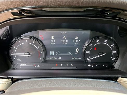 Used 2020 Lincoln Corsair Reserve FWD image 12