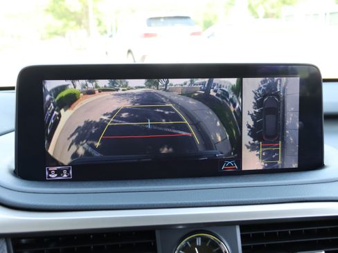Used 2022 Lexus RX 350 FWD w/ Premium Package image 24