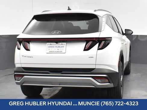 Used 2025 Hyundai Tucson SEL AWD/4WD image 17