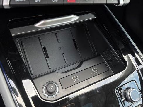 New 2026 Audi Q3 quattro 2.0T AWD/4WD image 25